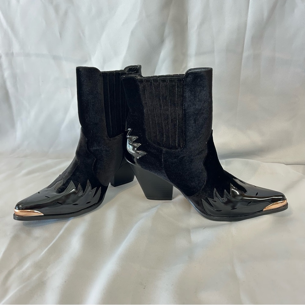 Cape Robbin Women’s Black and Gold Ankle Heeled Boots, Suede/Faux Leather